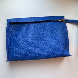 Loewe Repeat T Pouch